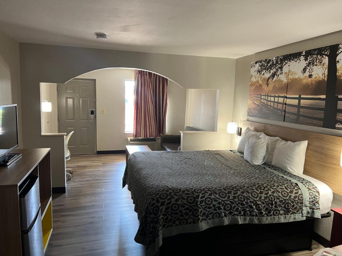 Days Inn & Suites By Wyndham Opelousas Zewnętrze zdjęcie