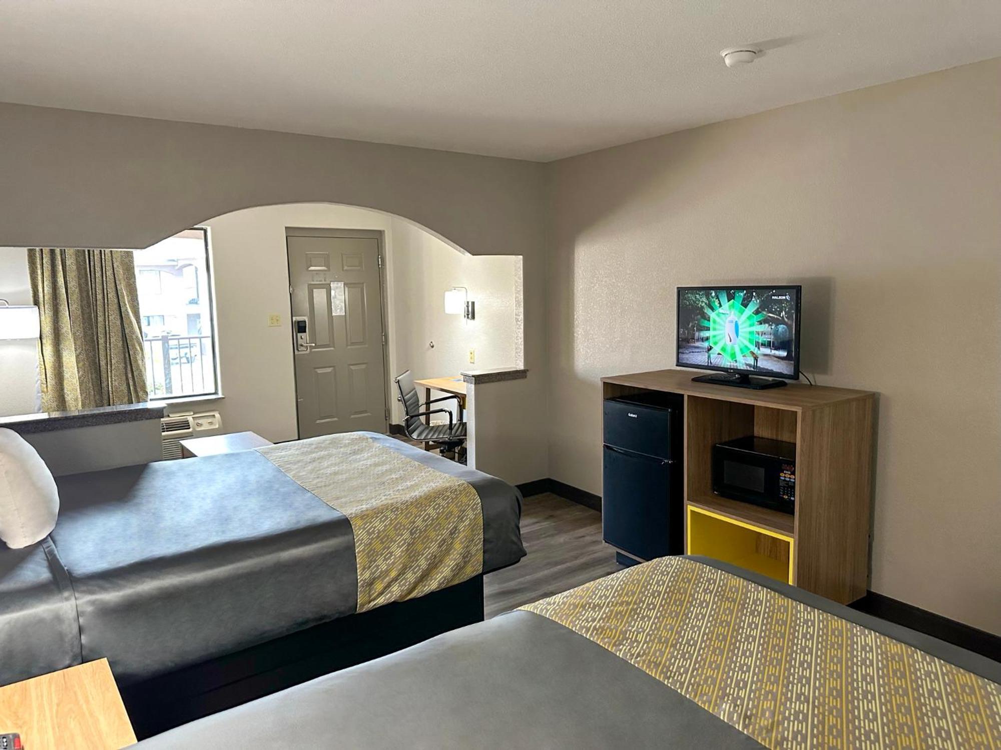 Days Inn & Suites By Wyndham Opelousas Zewnętrze zdjęcie